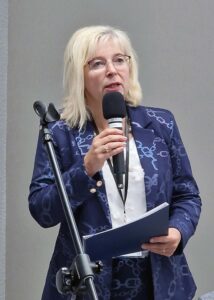 Fotografia z obrad plenarnych konferencji naukowej Przestrzenie przekładu 8